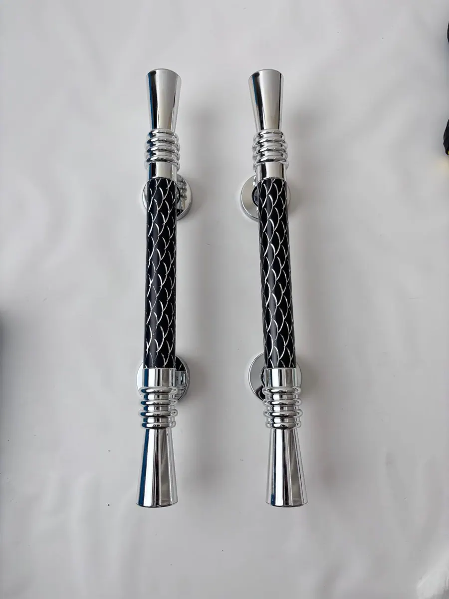 Thamuz Door Pull Handle